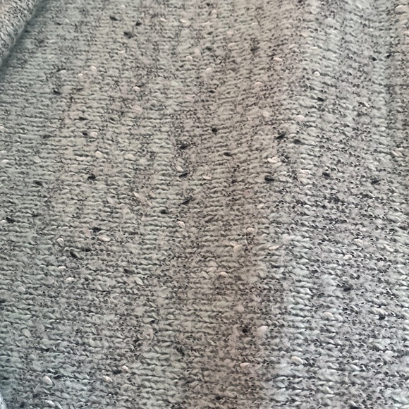 Oversized sweater - Picture 2 of 2